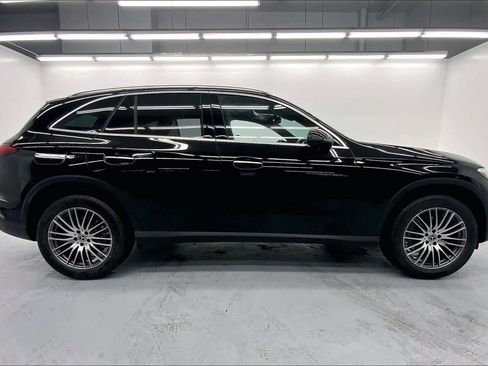 New 2026 Mercedes-Benz GLC 300 image 9