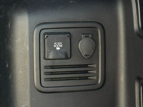 Used 2021 Toyota 4Runner TRD Off-Road Premium image 9