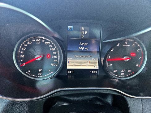 Used 2017 Mercedes-Benz GLC 300 w/ Premium 1 Package image 23