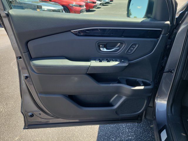 Used 2025 Honda Pilot EX-L image 17