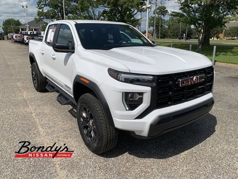 Used 2024 GMC Canyon Elevation RWD image 1