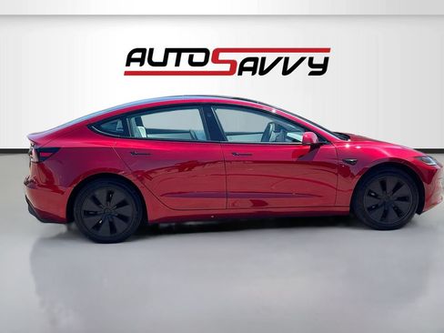 Used 2025 Tesla Model 3 Long Range RWD image 8