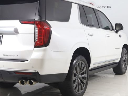 Used 2022 GMC Yukon Denali w/ Denali Premium Package image 46