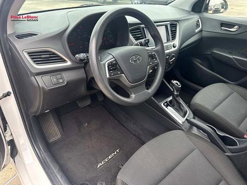 Used 2021 Hyundai Accent SEL w/ Cargo Package FWD image 17