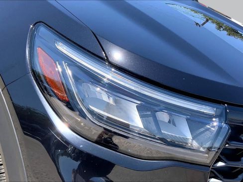 Used 2025 Ford Explorer ST w/ Sun And Sound Package RWD image 27