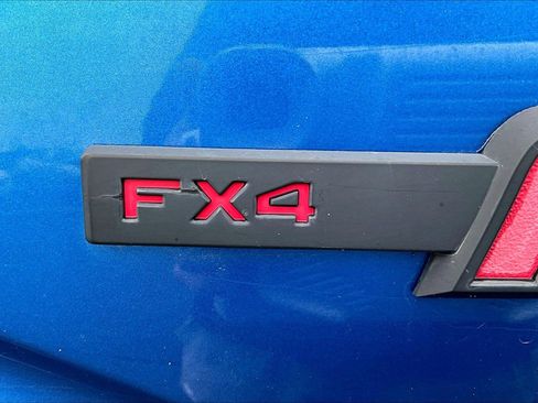 Used 2014 Ford F150 FX4 w/ Equipment Group 402A Luxury AWD/4WD image 6
