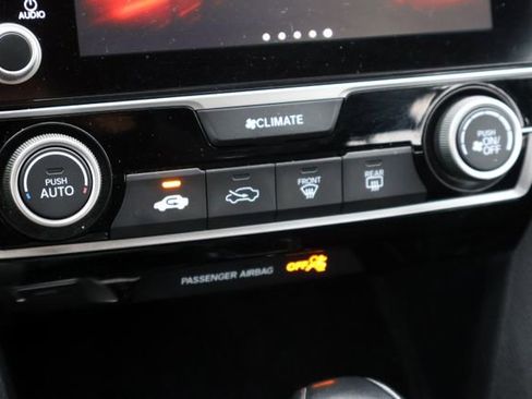 Used 2020 Honda Civic Sport image 28