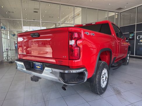 New 2026 Chevrolet Silverado 2500 LT image 4