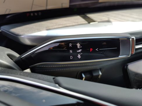 New 2025 Cadillac Escalade IQ Luxury 2 image 20