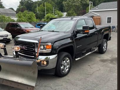Used 2016 GMC Sierra 2500 SLE w/ SLE Preferred Package