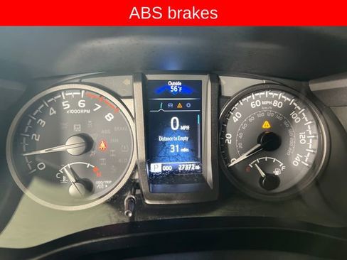 Used 2023 Toyota Tacoma TRD Off-Road image 17