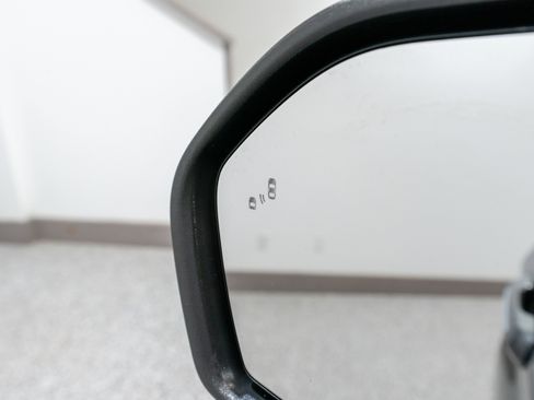 Used 2024 Ford Explorer Limited w/ Limited Technology Package image 13