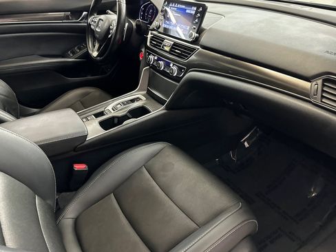 Used 2021 Honda Accord Sport image 31