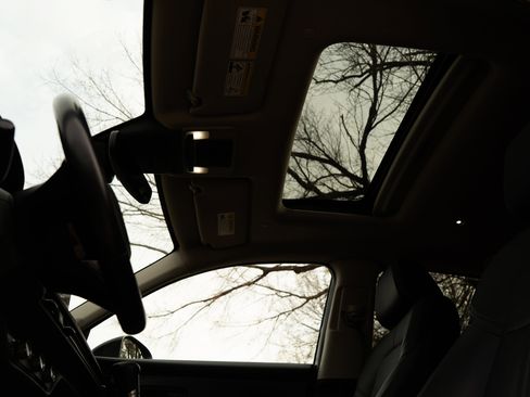 Certified 2023 Honda HR-V EX-L image 36