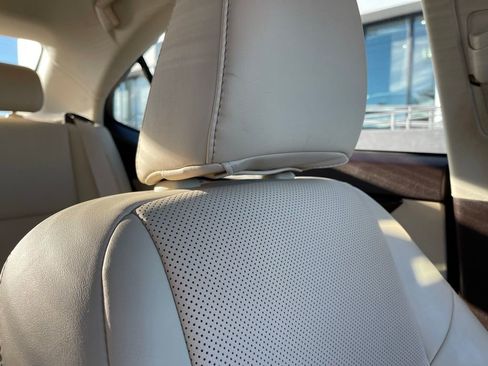 Used 2018 Lexus ES 350 350 w/ Premier Package image 21