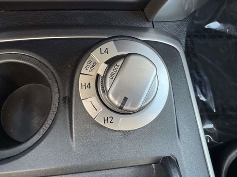 Certified 2022 Toyota 4Runner SR5 Premium image 34