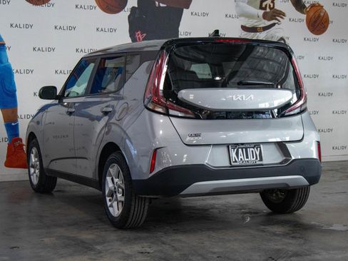 Used 2024 Kia Soul LX w/ Option Group 015 image 21