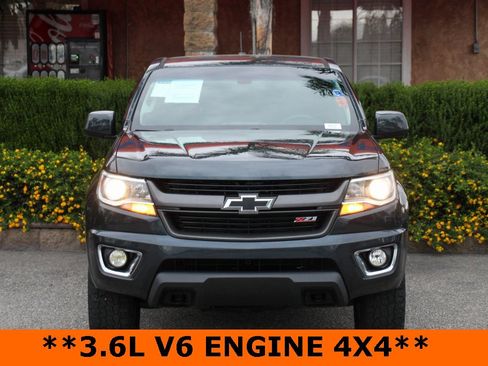 Used 2018 Chevrolet Colorado Z71 image 3