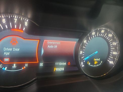 Used 2017 Ford Explorer Platinum image 17