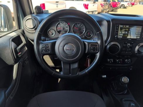 Used 2014 Jeep Wrangler Unlimited Sport w/ Quick Order Package 23S image 19