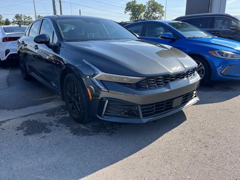 Used 2025 Kia K5 LXS FWD image 1