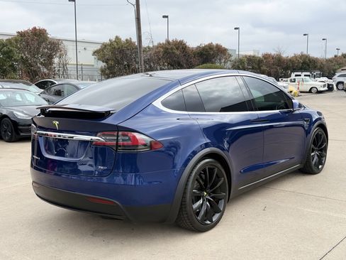 Used 2017 Tesla Model X 75D image 8