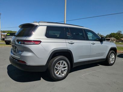 New 2025 Jeep Grand Cherokee L Laredo