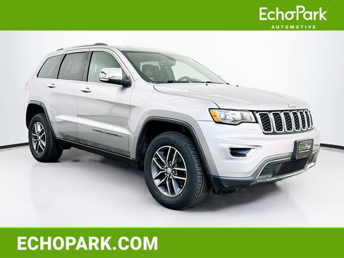 Used 2017 Jeep Grand Cherokee Limited image 1
