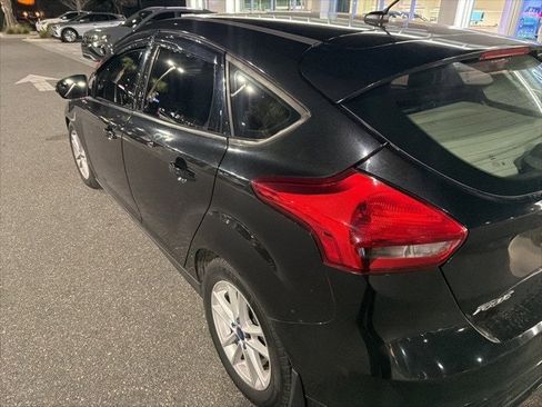 Used 2015 Ford Focus SE image 7