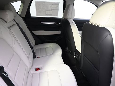 New 2025 MAZDA CX-5 AWD 2.5 S w/ Premium Plus Pkg image 18