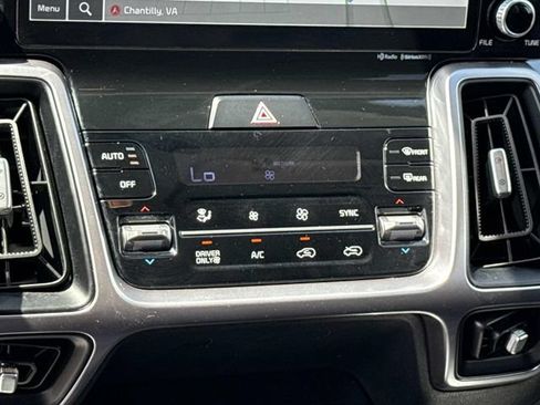 Used 2023 Kia Sorento EX AWD/4WD image 21