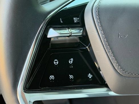 Used 2025 Cadillac Escalade Sport Platinum AWD/4WD image 22