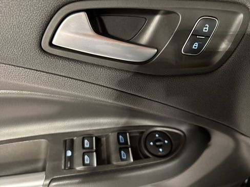 Used 2019 Ford Escape SEL AWD/4WD image 19