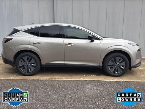 Used 2025 Nissan Murano SL AWD/4WD image 2