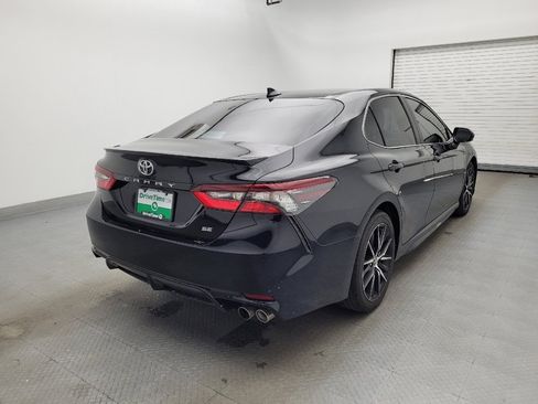 Used 2021 Toyota Camry SE image 9