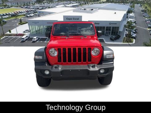 Used 2024 Jeep Wrangler Unlimited Sport AWD/4WD image 5