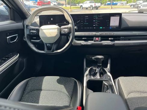 Used 2025 Kia K4 GT-Line FWD image 16