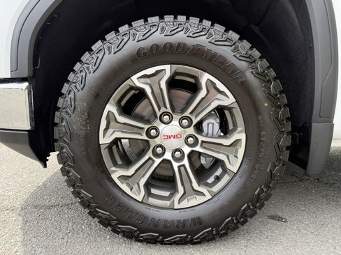 New 2025 GMC Sierra 1500 Pro w/ Pro Value Package image 13