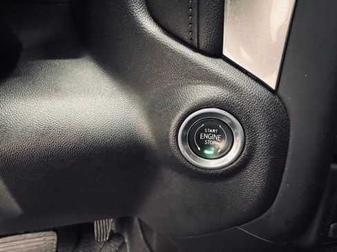 Used 2019 Chevrolet Silverado 1500 LT w/ All-Star Edition image 27