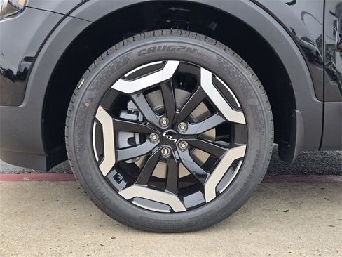 New 2025 Kia Telluride S image 7