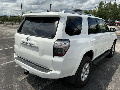 Used 2017 Toyota 4Runner SR5 Premium AWD/4WD image 7
