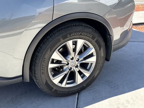 Used 2018 Nissan Murano SL w/ Moonroof Package AWD/4WD image 8