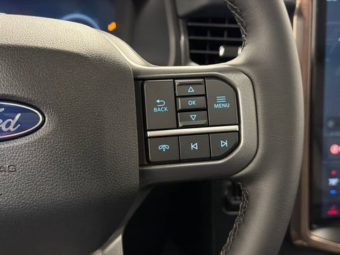New 2025 Ford F150 Lightning Lariat image 27
