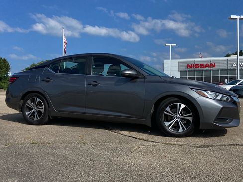 Used 2020 Nissan Sentra SV w/ Trunk Package FWD image 1