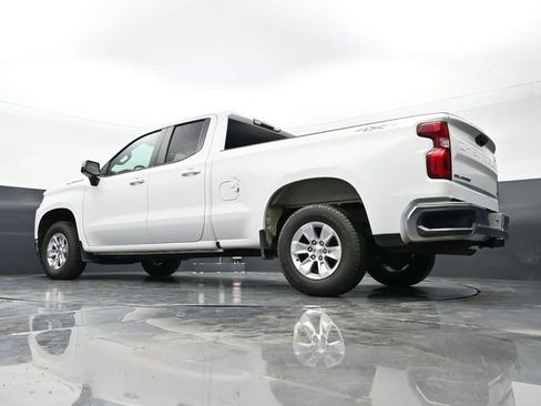 Used 2020 Chevrolet Silverado 1500 LT w/ Trailering Package AWD/4WD image 36