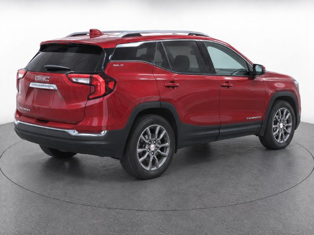 Certified 2023 GMC Terrain SLT w/ Tech Package FWD image 4