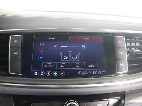 Used 2022 Buick Enclave Essence w/ Experience Buick Package image 49