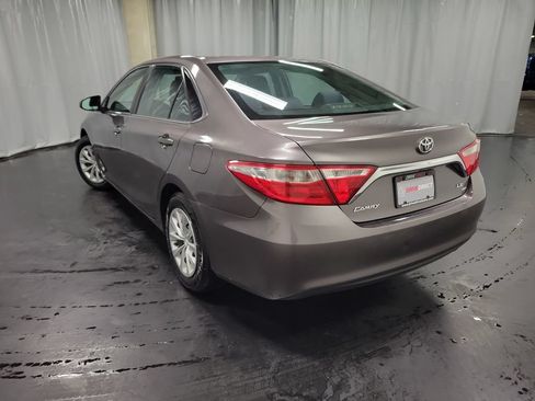 Used 2015 Toyota Camry LE FWD image 6