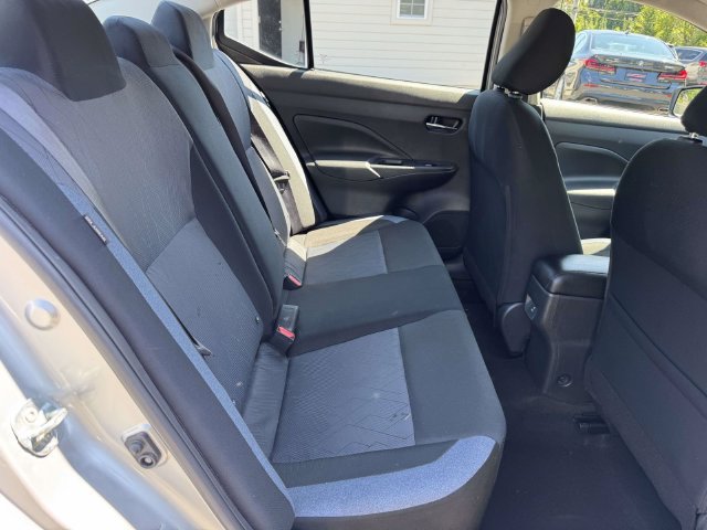 Used 2024 Nissan Versa SV FWD image 10