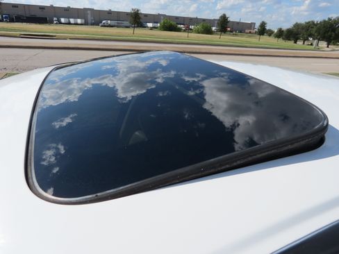 Used 2012 Honda Accord EX-L image 9